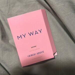 4/$15 Giorgio armani my way nectar sample